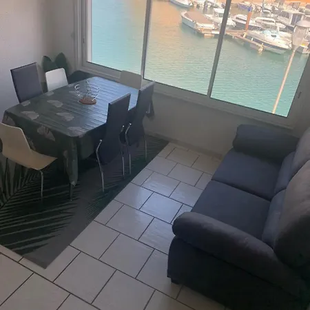 Duplex Facing The Port *