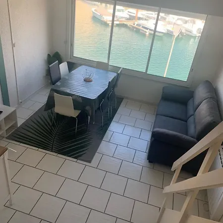 Duplex Facing The Port Apartment Frontignan