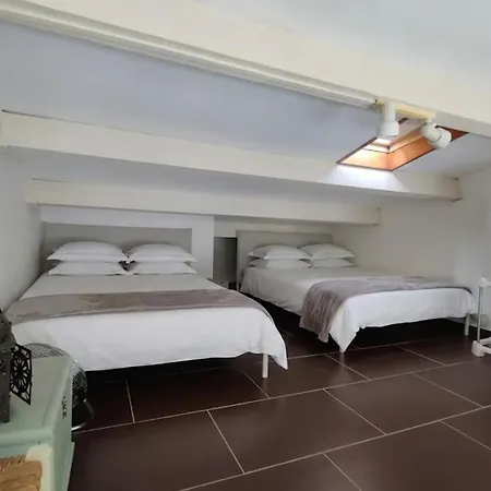 Appartamento Duplex Facing The Port *