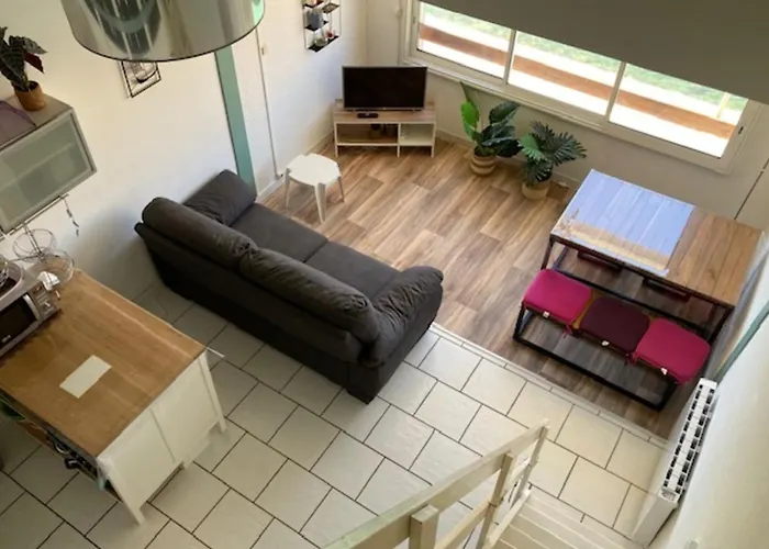 Apartment Duplex Facing The Port